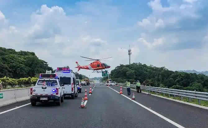 霞浦高速公路汽车救援案例